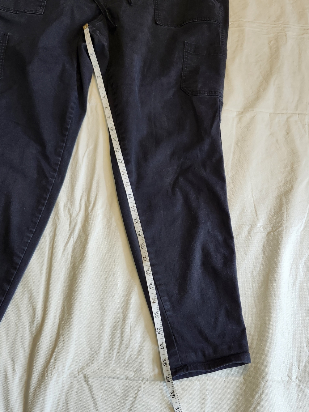 Maurices Women's Cargo Jogger Pants - Picture 6 of 9